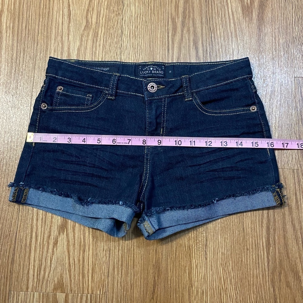 Lucky Brand Riley Roll Shorts - Picture 7 of 14